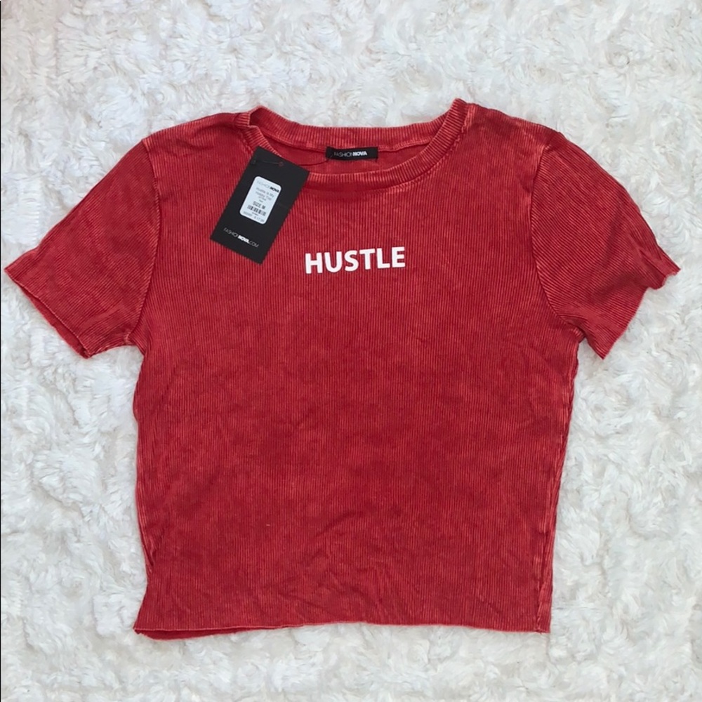 NWT Fashion Nova Cropped T-shirt